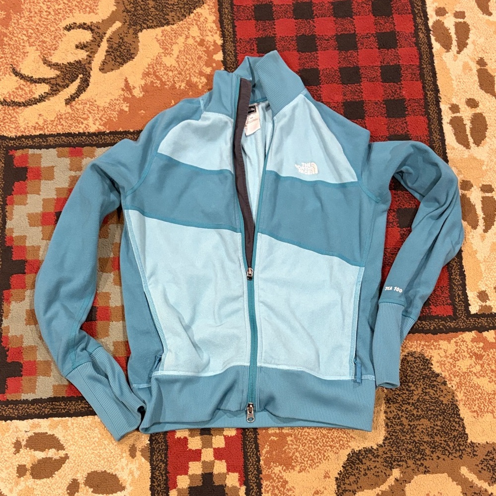 Firm price- Women’s North Face zip up